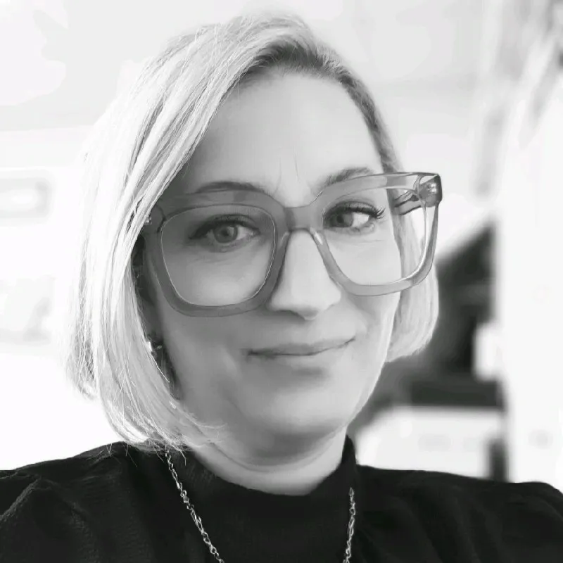 Amanda from RollCall